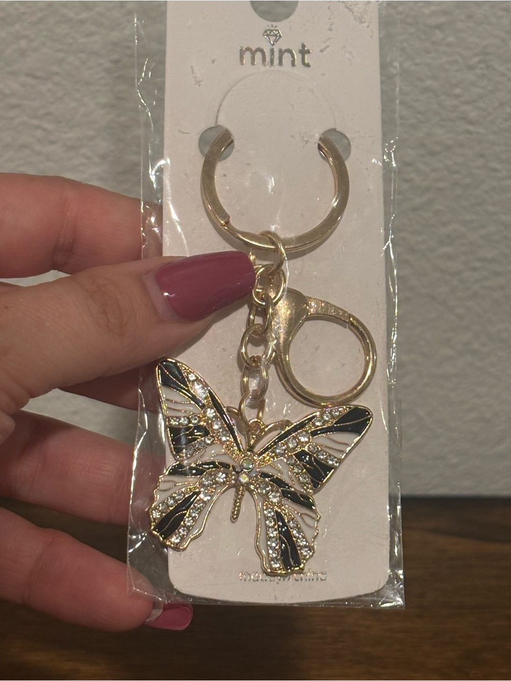 Mint Gold-tone Butterfly Keychain with Black and White Enamel - Picture 3 of 3